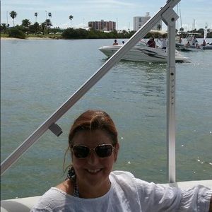 Meet your Posher, Maureen